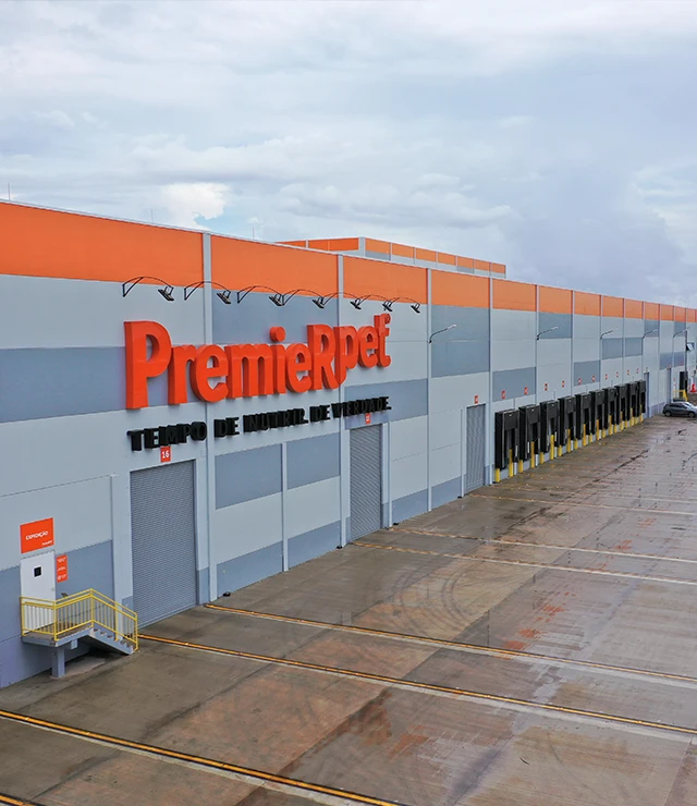 Fachada do PremieRpet Porto Amazonas