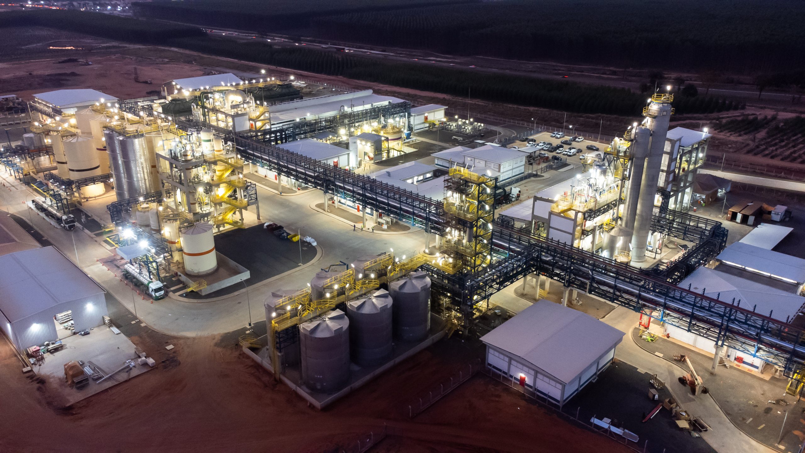 Execução Civil de Destaque na Fábrica de Celulose da Suzano